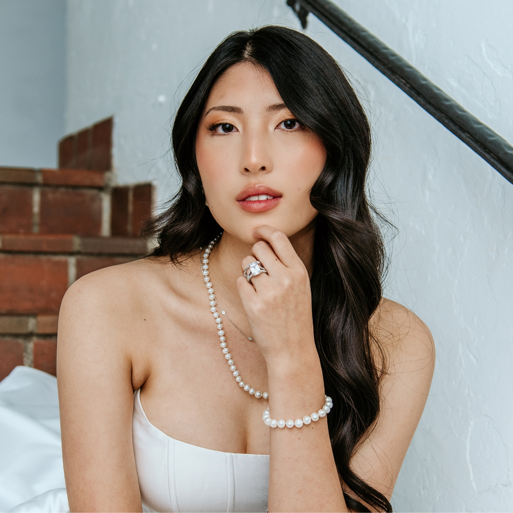 Menina Pearl Bracelet Model Photo-2.webp